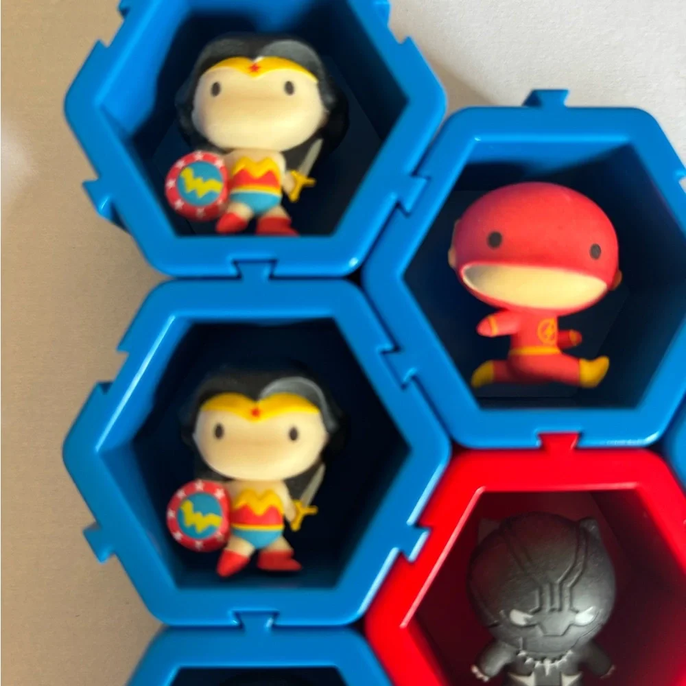 DC NANO PODS WAVE 1 Wow Stuff! Marvel Superheroes collectibles (9)